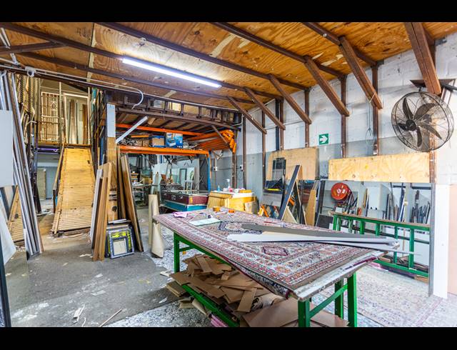 298M² BUILDING FOR SALE IN MARCONI BEAM INDUSTRIA